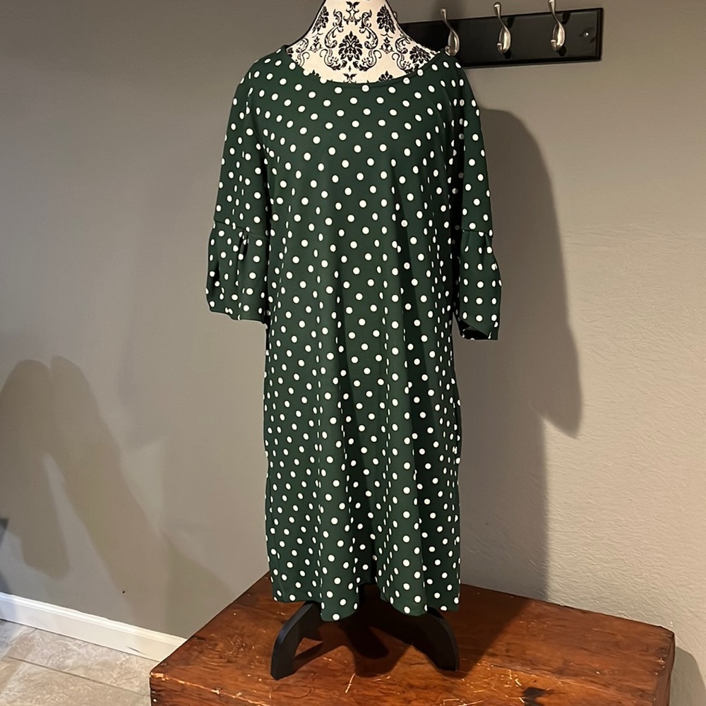 Green with white polkadot dress